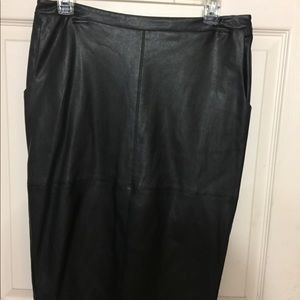Skirt never worn